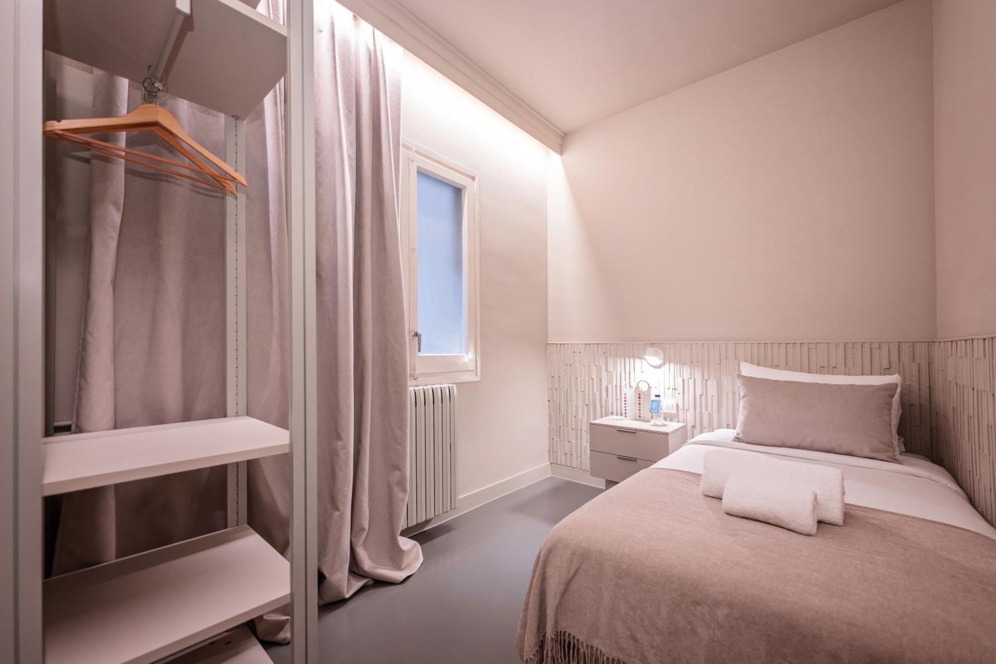 Sweett - Gaudi Avenue Apartment Barcelona Exterior photo